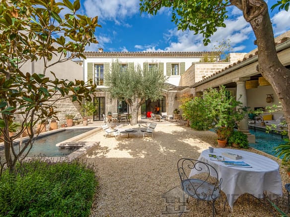4 Bedroom Villa/House in Aigues Mortes 4