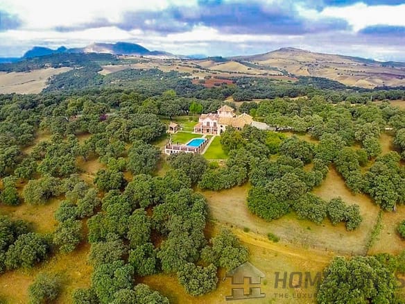 7 Bedroom Castle/Estates in Ronda 16