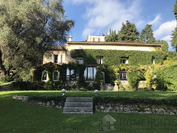 5 Bedroom Villa/House in Vence 14