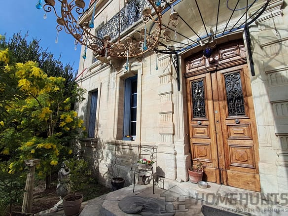 7 Bedroom Villa/House in Sommieres 3