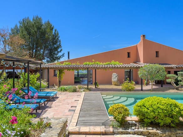 4 Bedroom Villa/House in Ollioules 20