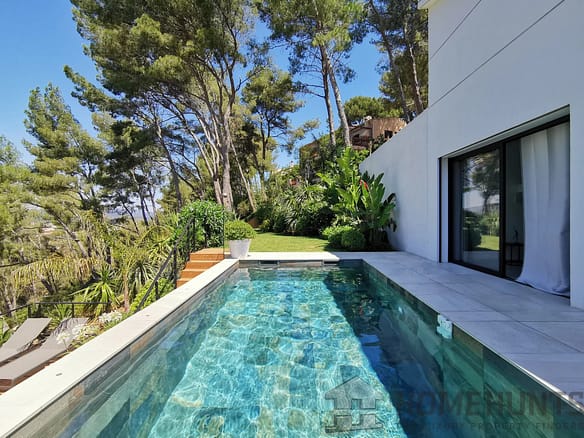 5 Bedroom Villa/House in Hyeres 3