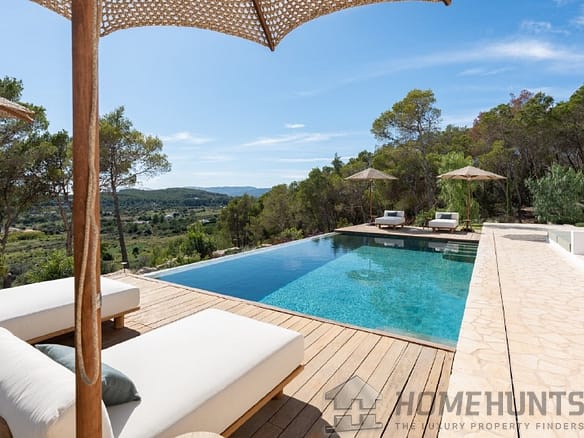 5 Bedroom Villa/House in Santa Gertrudis 22