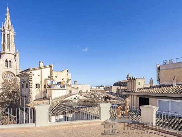 3 Bedroom Apartment in Palma 10
