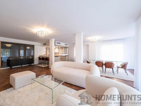 5 Bedroom Apartment in Roquebrune Cap Martin 24