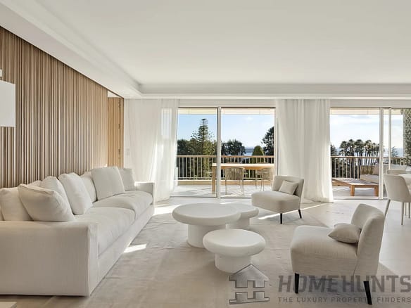 3 Bedroom Apartment in Cannes 12