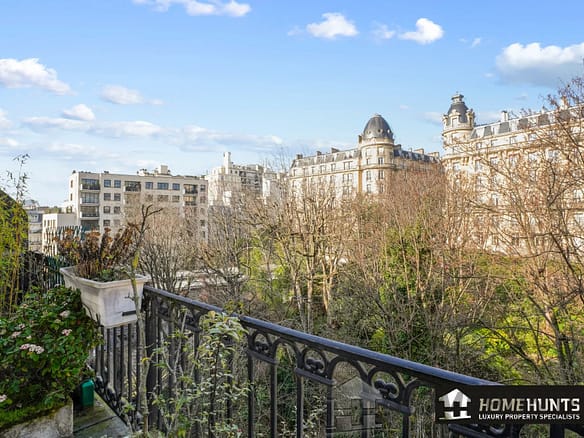 3 Bedroom Apartment in Paris 16th (Trocadéro – Etoile – Passy) 16