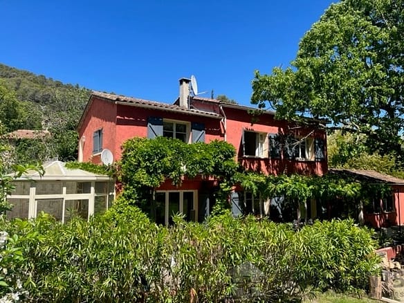 7 Bedroom Villa/House in Salernes 10