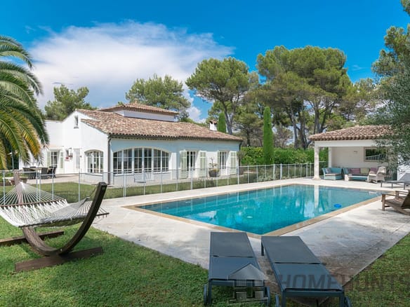 5 Bedroom Villa/House in Mougins 5