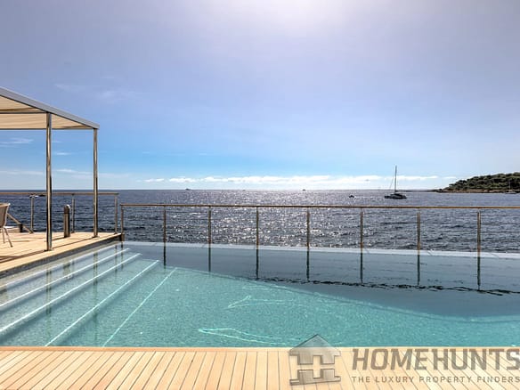 3 Bedroom Villa/House in Cap D Antibes 5