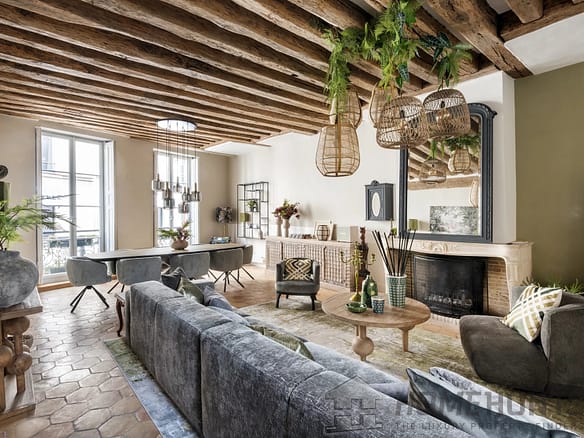 2 Bedroom Apartment in Paris 6th (Saint Germain des Prés – Luxembourg) 3
