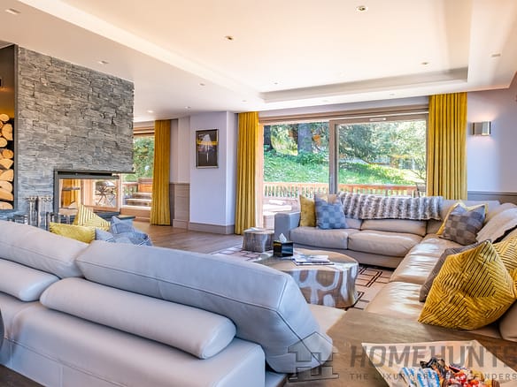 7 Bedroom Chalet in Les Allues 26