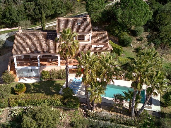 4 Bedroom Villa/House in Peymeinade 12