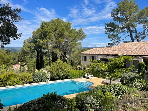 5 Bedroom Villa/House in Draguignan 2