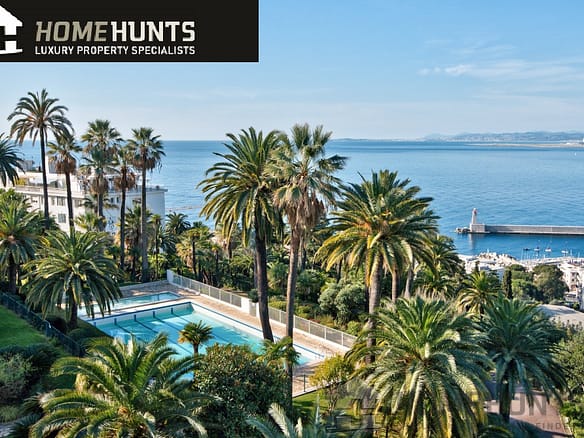 2 Bedroom Apartment in Nice - Mont Boron 4