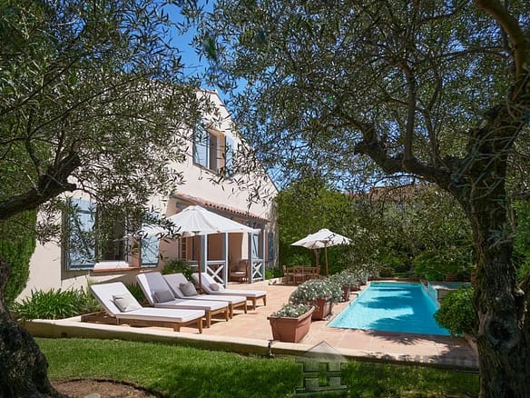 4 Bedroom Villa/House in Saint Tropez 5