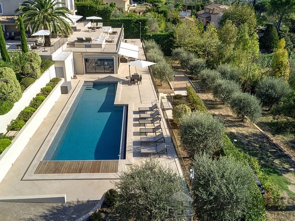 7 Bedroom Villa/House in Mouans Sartoux 3
