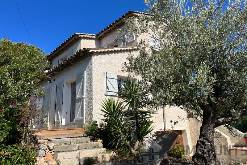 4 Bedroom Villa/House in Cap D Antibes 14