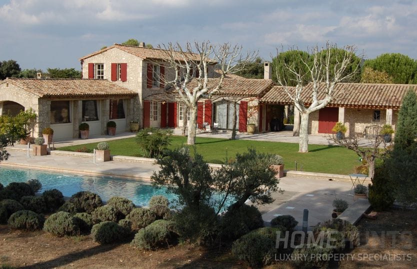 5 Must-See Luxury Properties in Alpilles, France 2