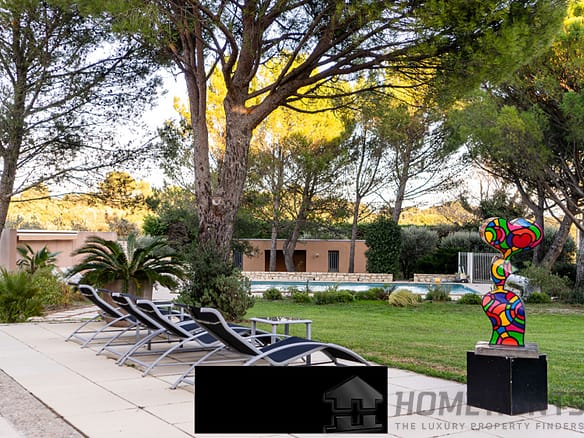4 Bedroom Villa/House in Villeneuve Les Avignons 28