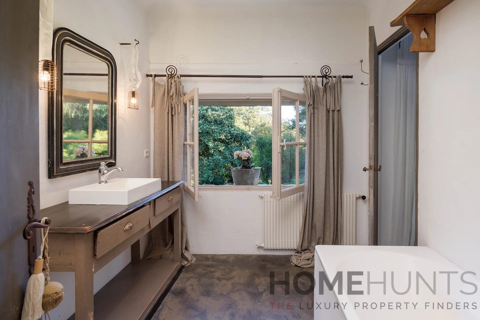 property_HH-16086570-17