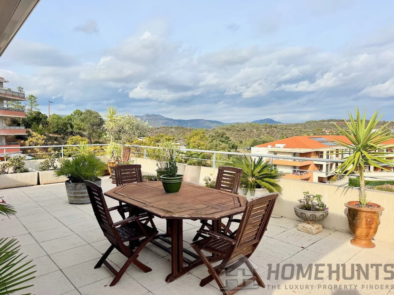 property_HH-15976081-4