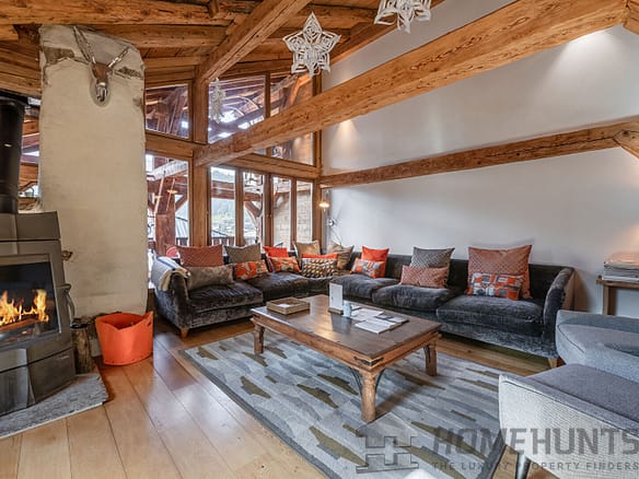 6 Bedroom Chalet in Morzine 28