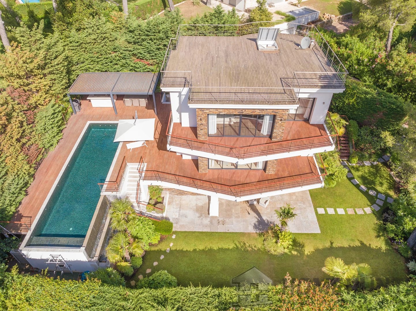 Villa/House For Sale in Cap D Antibes 4