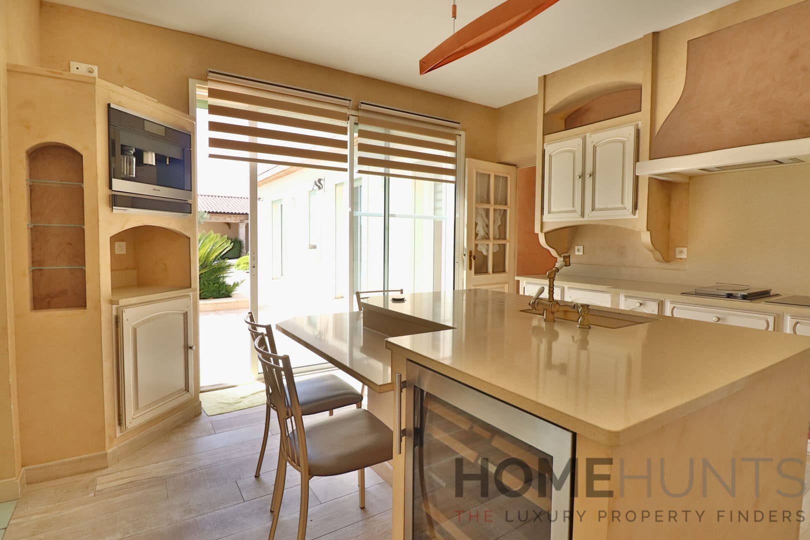 property_HH-15935846-11