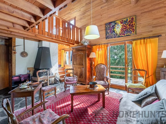 4 Bedroom Chalet in Meribel 14