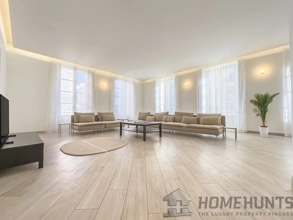 2 Bedroom Apartment in Cannes 5