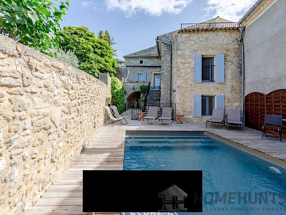 5 Bedroom Villa/House in Goudargues 6