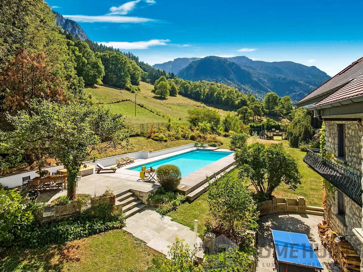 Villa/House For Sale in Le Grand Bornand HH15167359