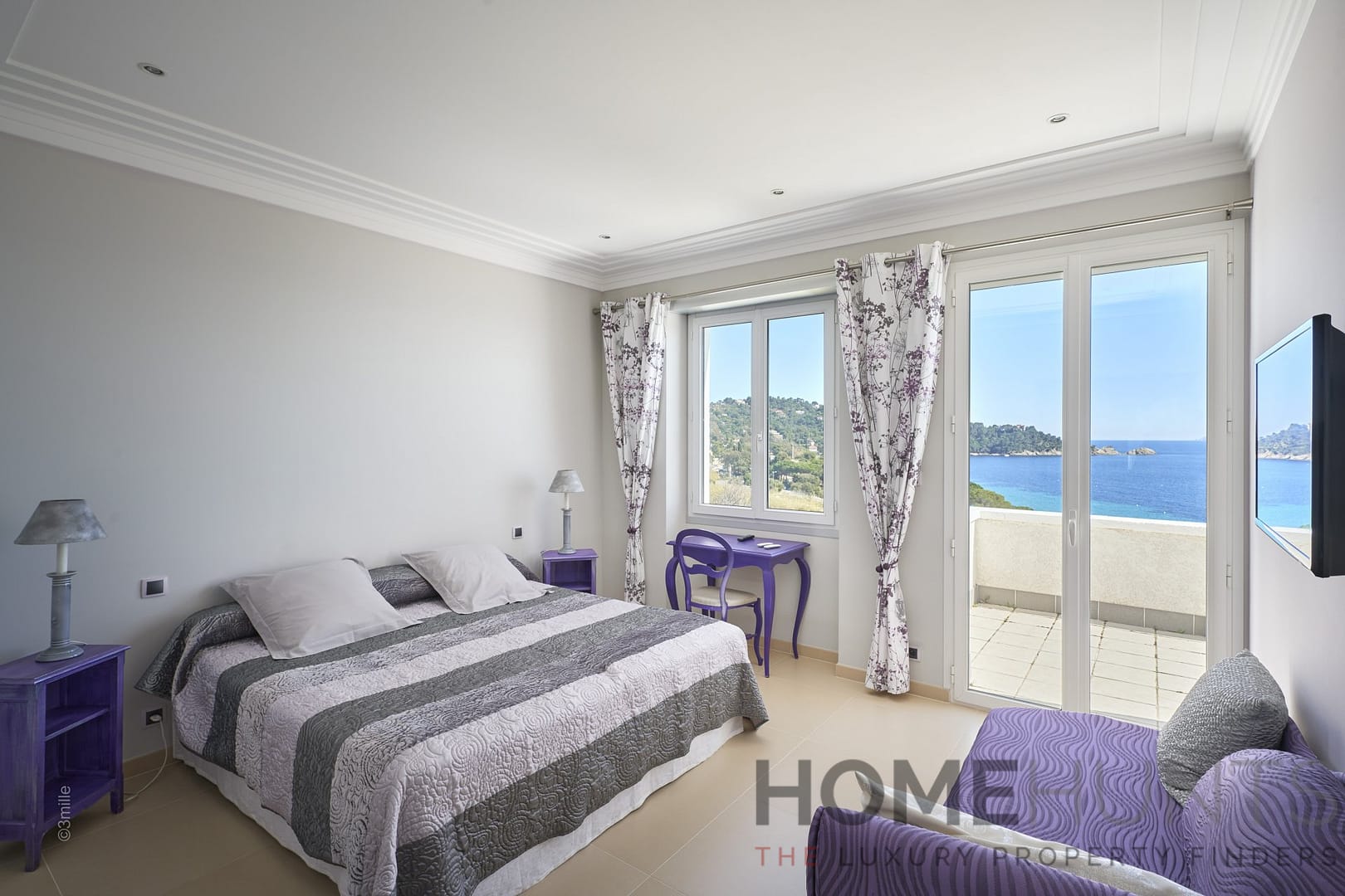 Villa/House For Sale in Le Lavandou HH14276990