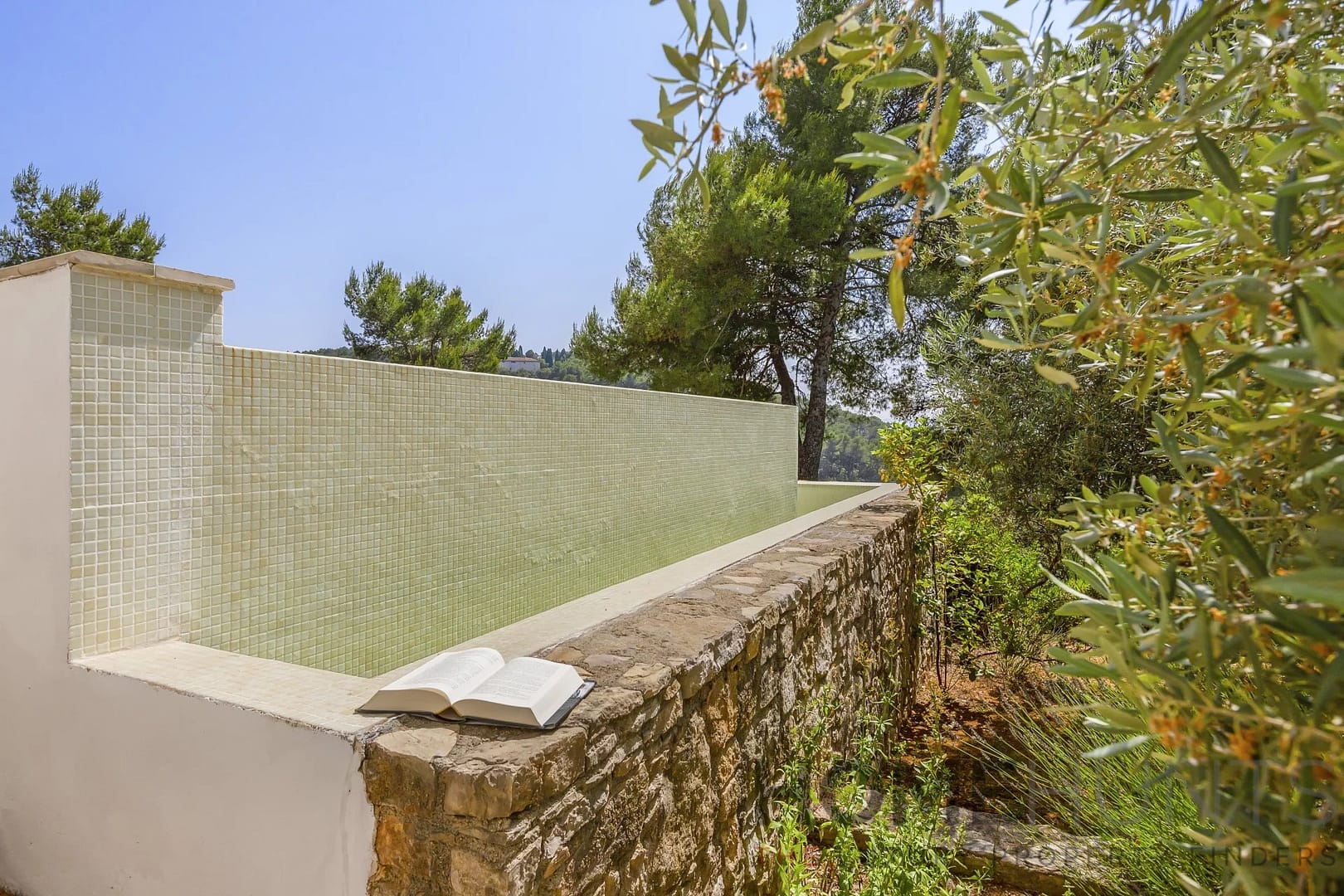 property_HH-15841798-20