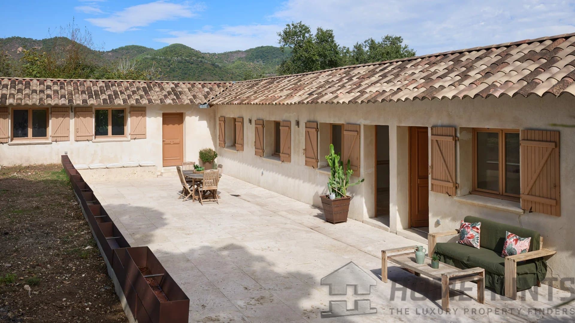 property_HH-15976268-20