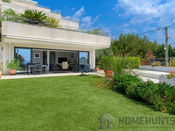 3 Bedroom Apartment in Carry Le Rouet 20