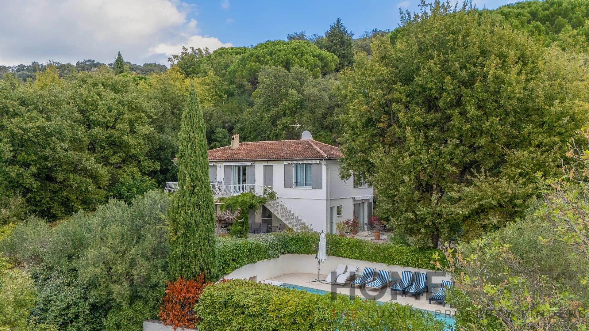 property_HH-15967001-24