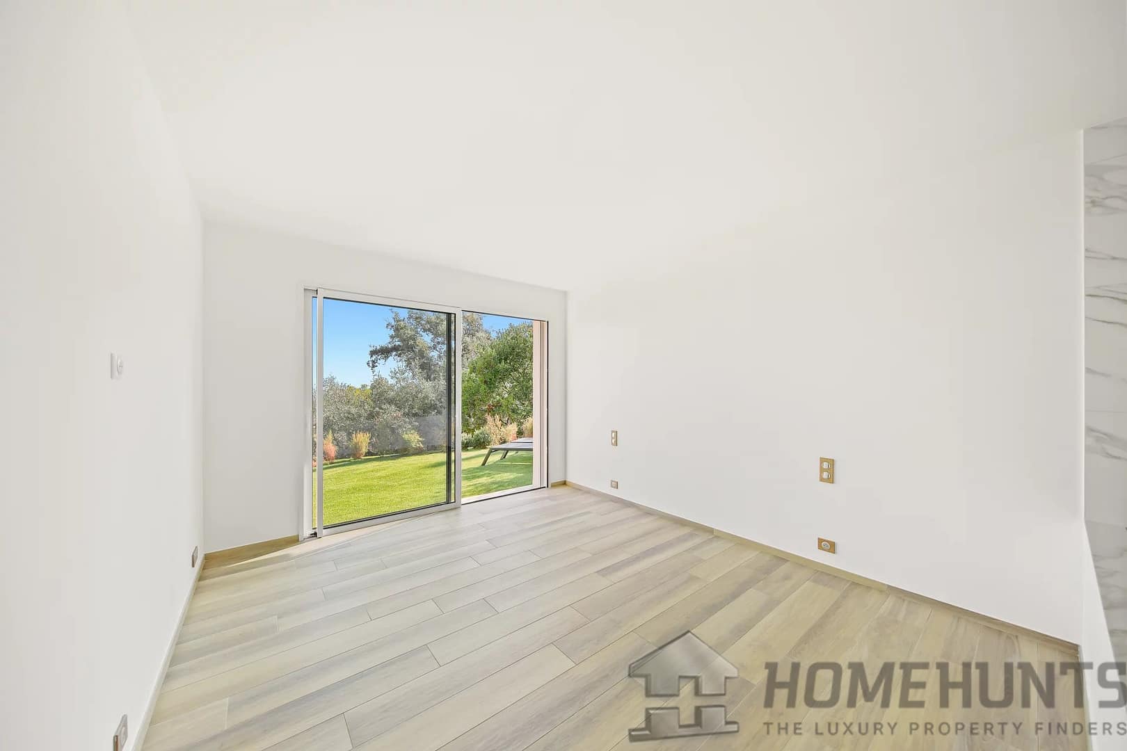 property_HH-15970582-23