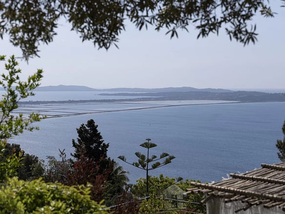6 Bedroom Villa/House in Carqueiranne 6