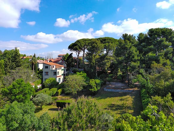 4 Bedroom Villa/House in Marseille 22