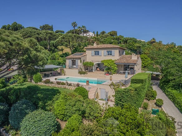 5 Bedroom Villa/House in Ste Maxime 14