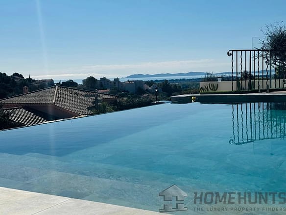 4 Bedroom Villa/House in Hyeres 18