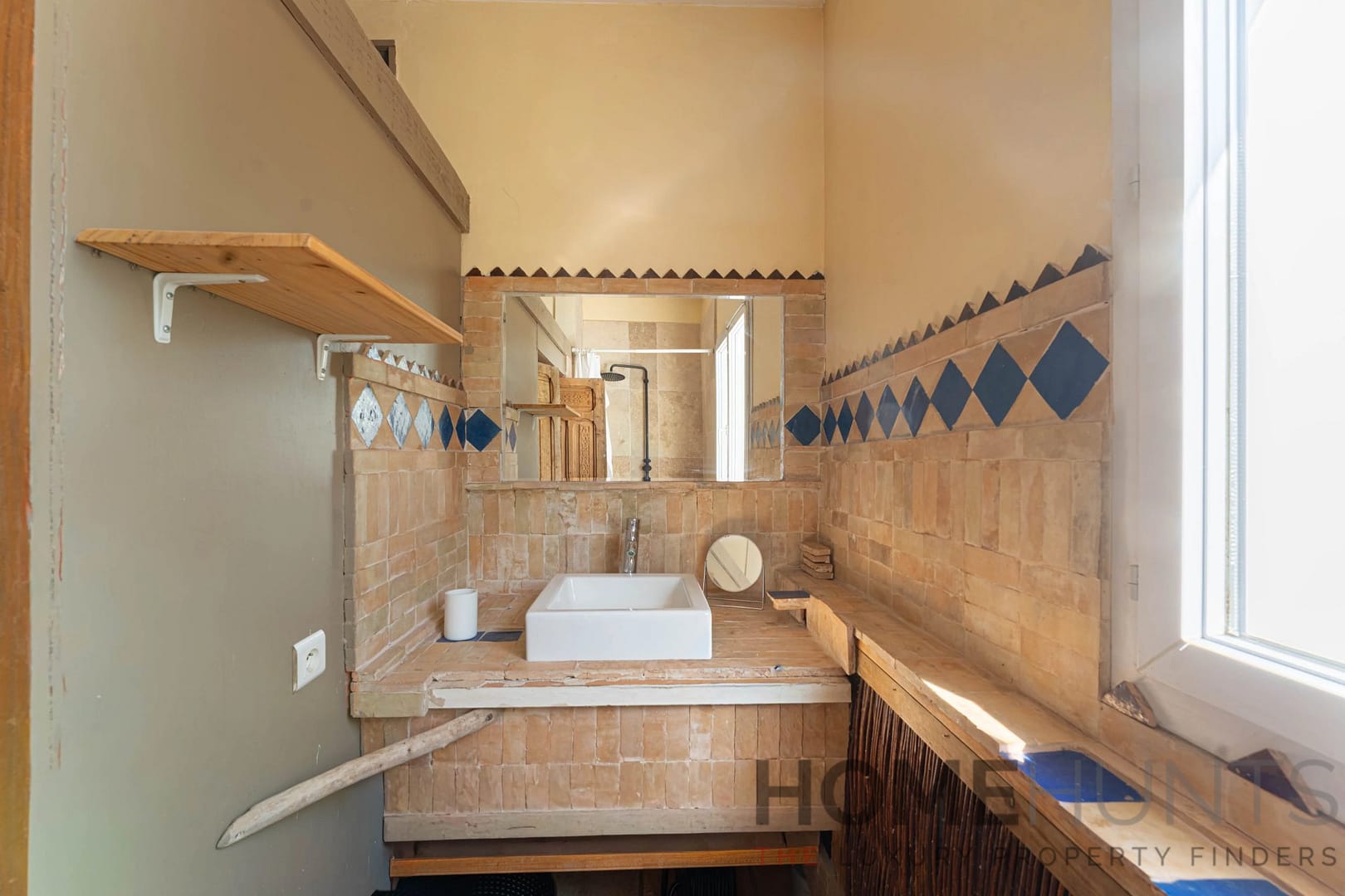 property_HH-16115345-10