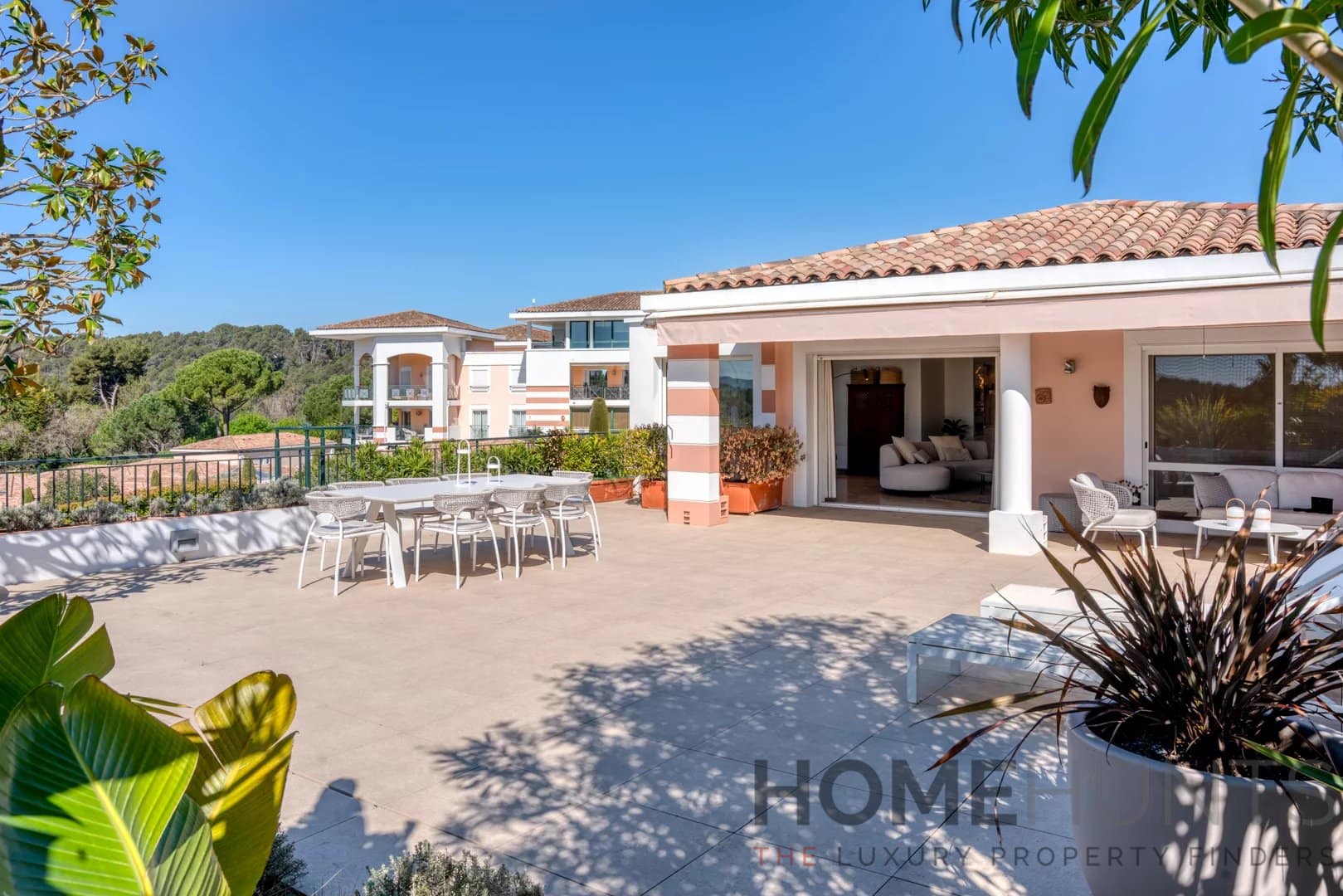 property_HH-16138807-12