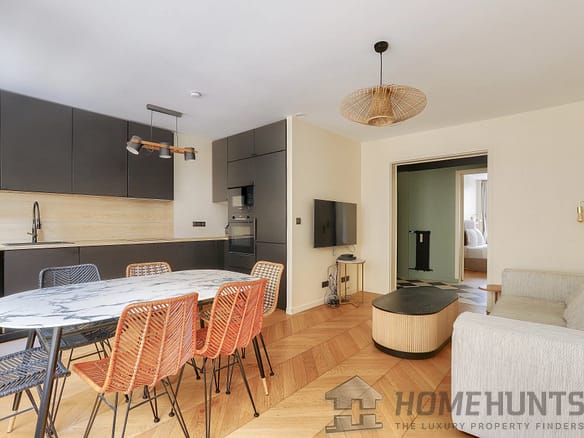 2 Bedroom Apartment in Paris 7th (Invalides, Eiffel Tower, Orsay) 26