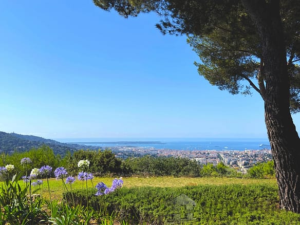 6 Bedroom Villa/House in Le Cannet 30