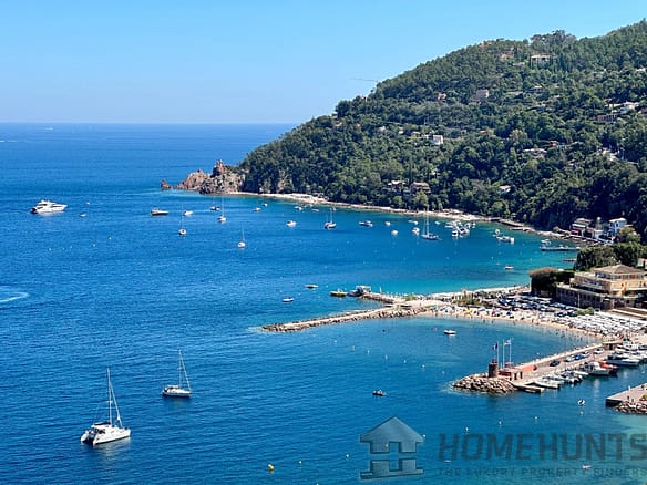 3 Bedroom Apartment in Theoule Sur Mer 3