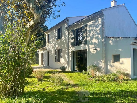 5 Bedroom Villa/House in Chateaurenard 18