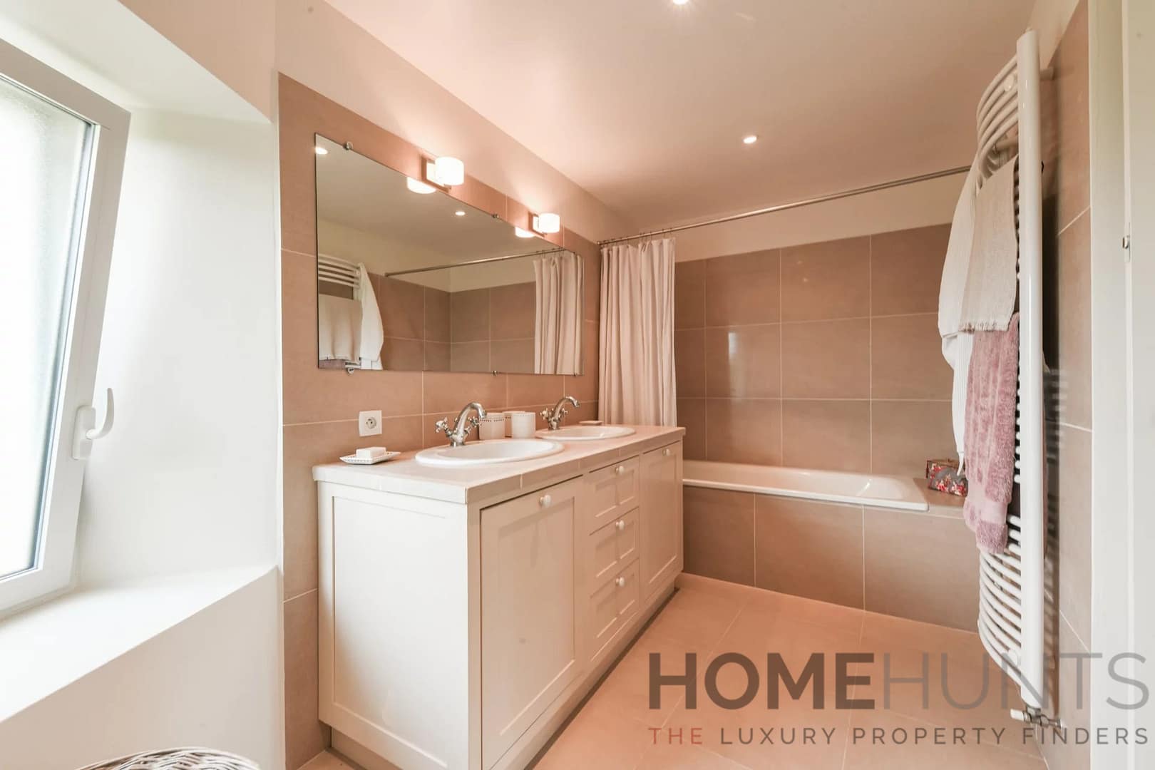 property_HH-15819947-25